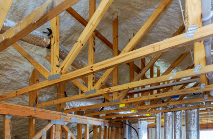 Çatı İzolasyon Köpüğü